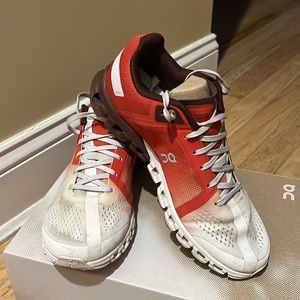 On Cloudflow Sneakers